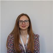 Hola, me llamo Kateryna y soy profesora de inglés con más de 3 años de experiencia.
Trabajo con adultos y adolescentes desde nivel
